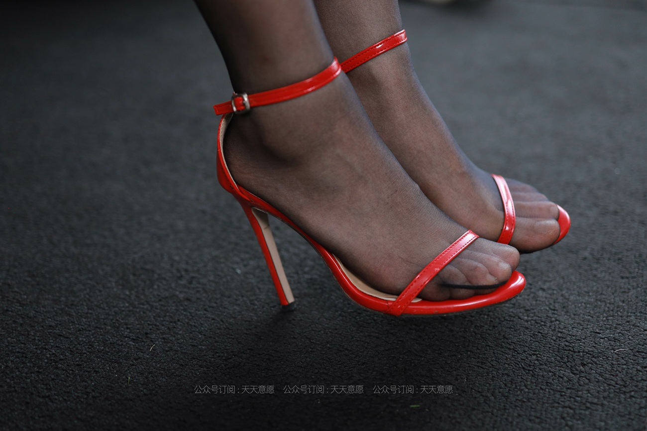 图片[66]-[IESS异思趣向] 耽丝 210729 小婕的职业装展示 [90P] – 速更版-美库