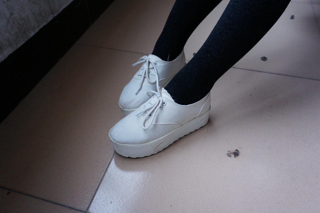 图片[20]-大西瓜爱牙膏-早期作品-S012 黑丝白鞋少女 [116P] – 速更版-美库