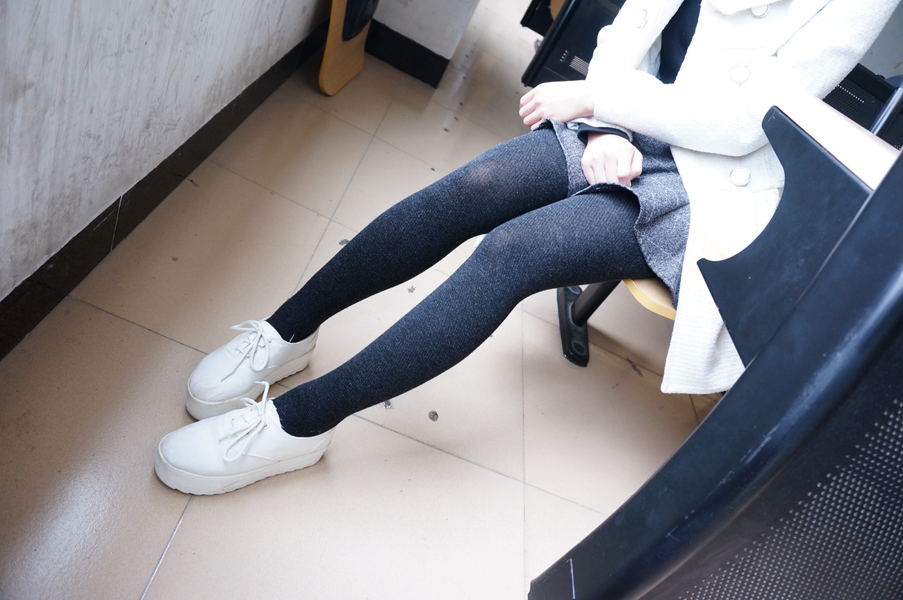 图片[22]-大西瓜爱牙膏-早期作品-S012 黑丝白鞋少女 [116P] – 速更版-美库