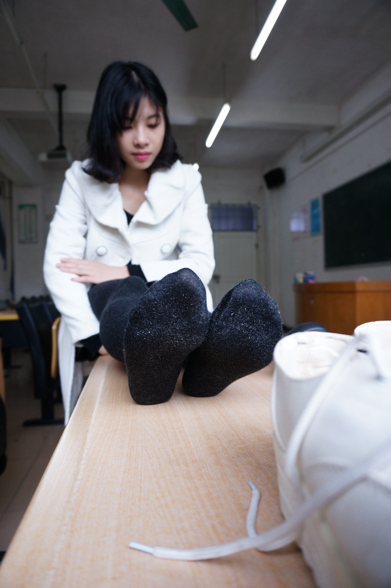 图片[68]-大西瓜爱牙膏-早期作品-S012 黑丝白鞋少女 [116P] – 速更版-美库