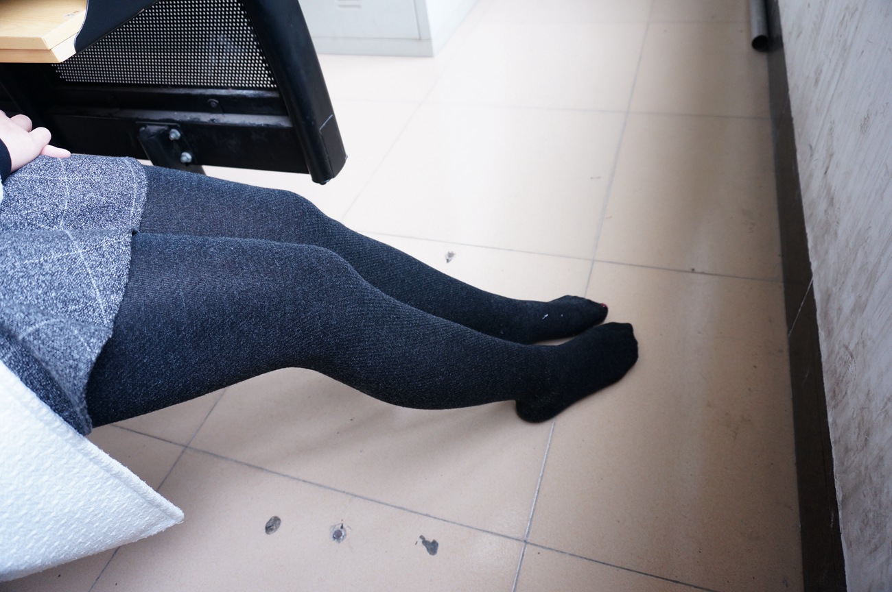 图片[78]-大西瓜爱牙膏-早期作品-S012 黑丝白鞋少女 [116P] – 速更版-美库