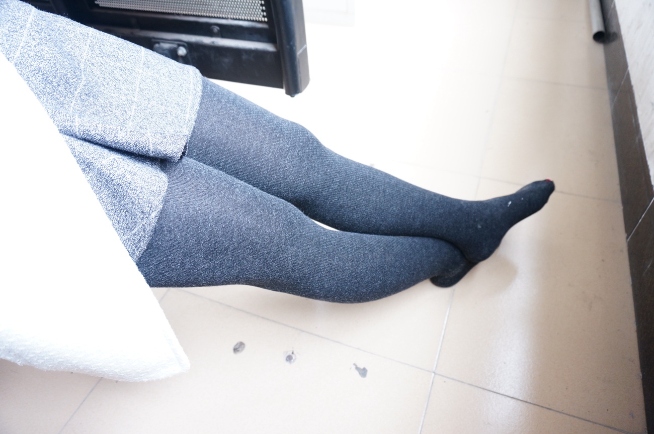 图片[93]-大西瓜爱牙膏-早期作品-S012 黑丝白鞋少女 [116P] – 速更版-美库