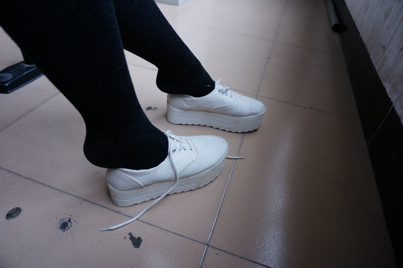 图片[103]-大西瓜爱牙膏-早期作品-S012 黑丝白鞋少女 [116P] – 速更版-美库