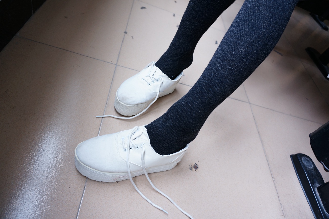 图片[111]-大西瓜爱牙膏-早期作品-S012 黑丝白鞋少女 [116P] – 速更版-美库