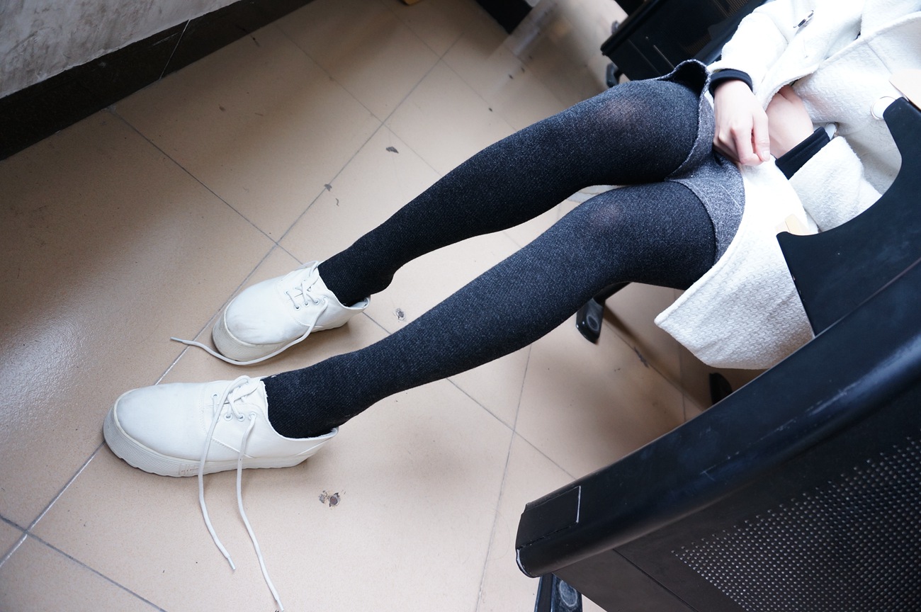 图片[116]-大西瓜爱牙膏-早期作品-S012 黑丝白鞋少女 [116P] – 速更版-美库