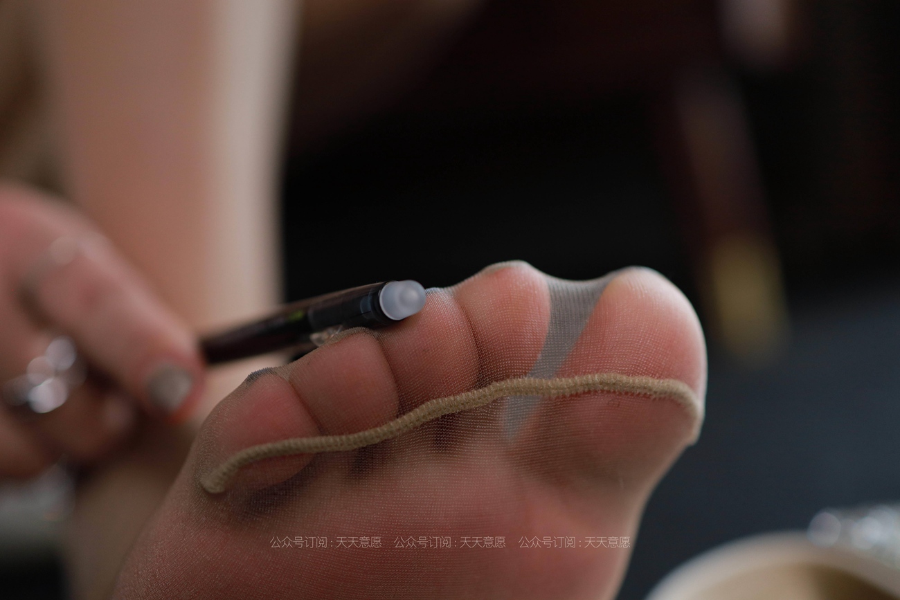 图片[40]-[IESS异思趣向] 2021.06.07 丝享家 825：西瓜《能干的长腿秘书》[88P] – 速更版-美库