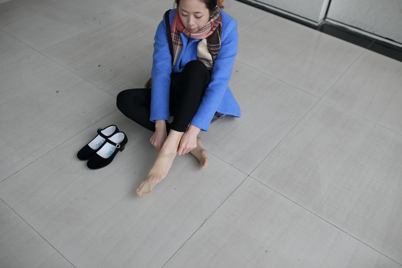 图片[20]-大西瓜爱牙膏-早期作品-S015 蓝衣少女 [128P] – 速更版-美库