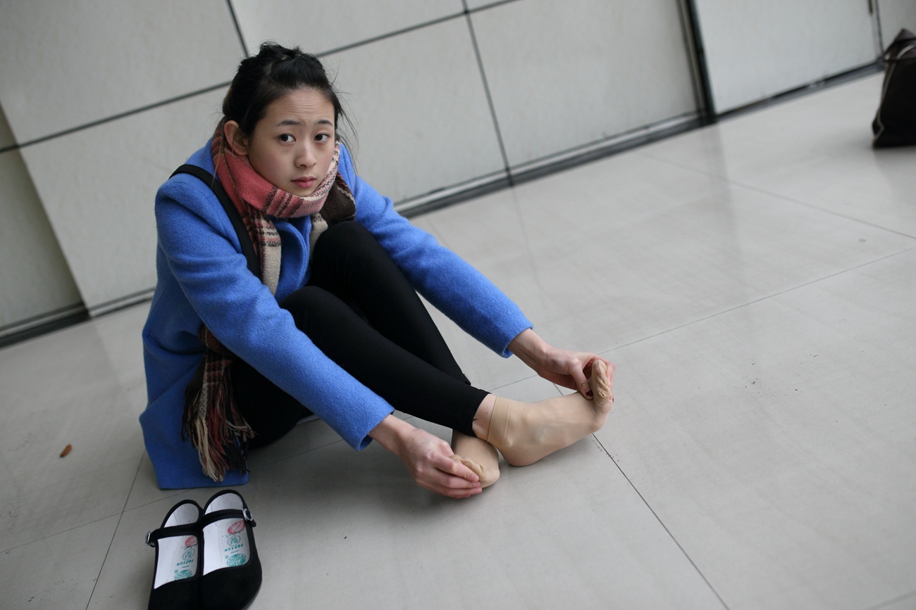 图片[28]-大西瓜爱牙膏-早期作品-S015 蓝衣少女 [128P] – 速更版-美库