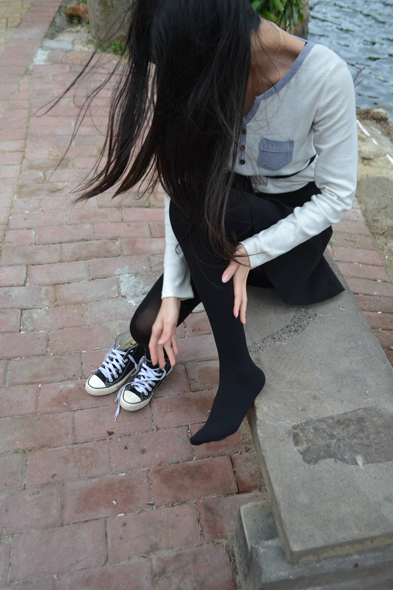 图片[42]-大西瓜爱牙膏-早期作品-S014 湖边黑丝妹 [109P] – 速更版-美库