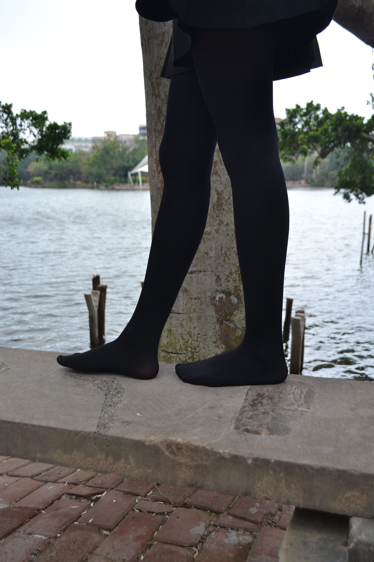 图片[49]-大西瓜爱牙膏-早期作品-S014 湖边黑丝妹 [109P] – 速更版-美库