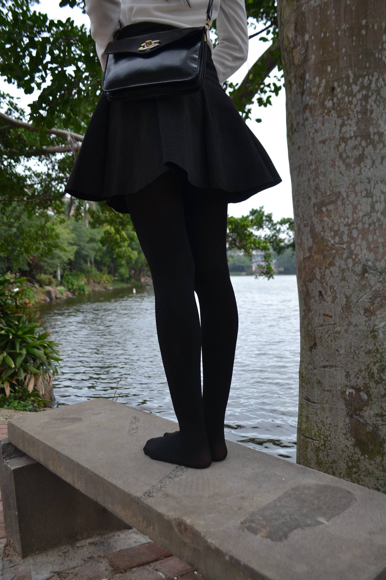 图片[51]-大西瓜爱牙膏-早期作品-S014 湖边黑丝妹 [109P] – 速更版-美库