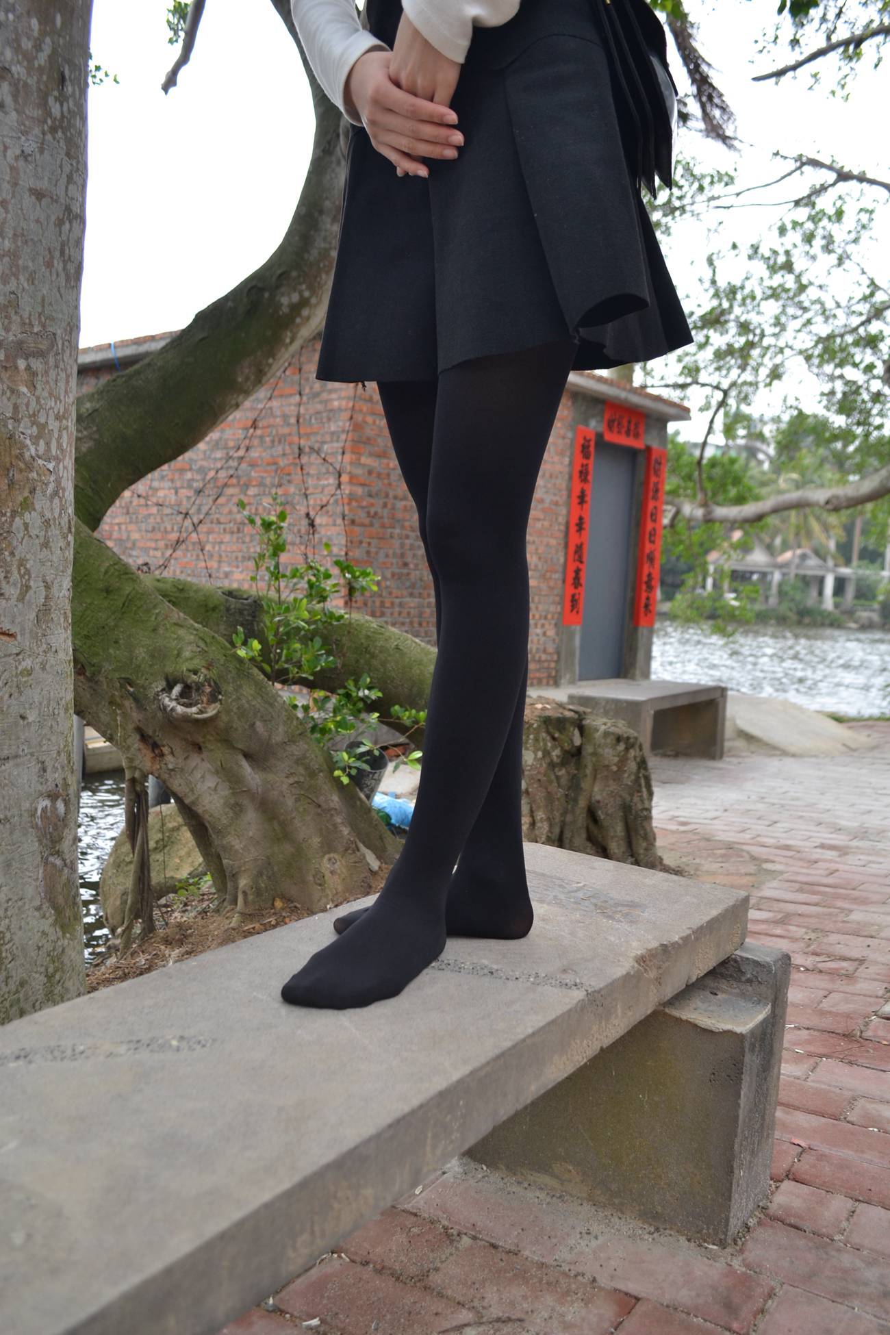 图片[52]-大西瓜爱牙膏-早期作品-S014 湖边黑丝妹 [109P] – 速更版-美库