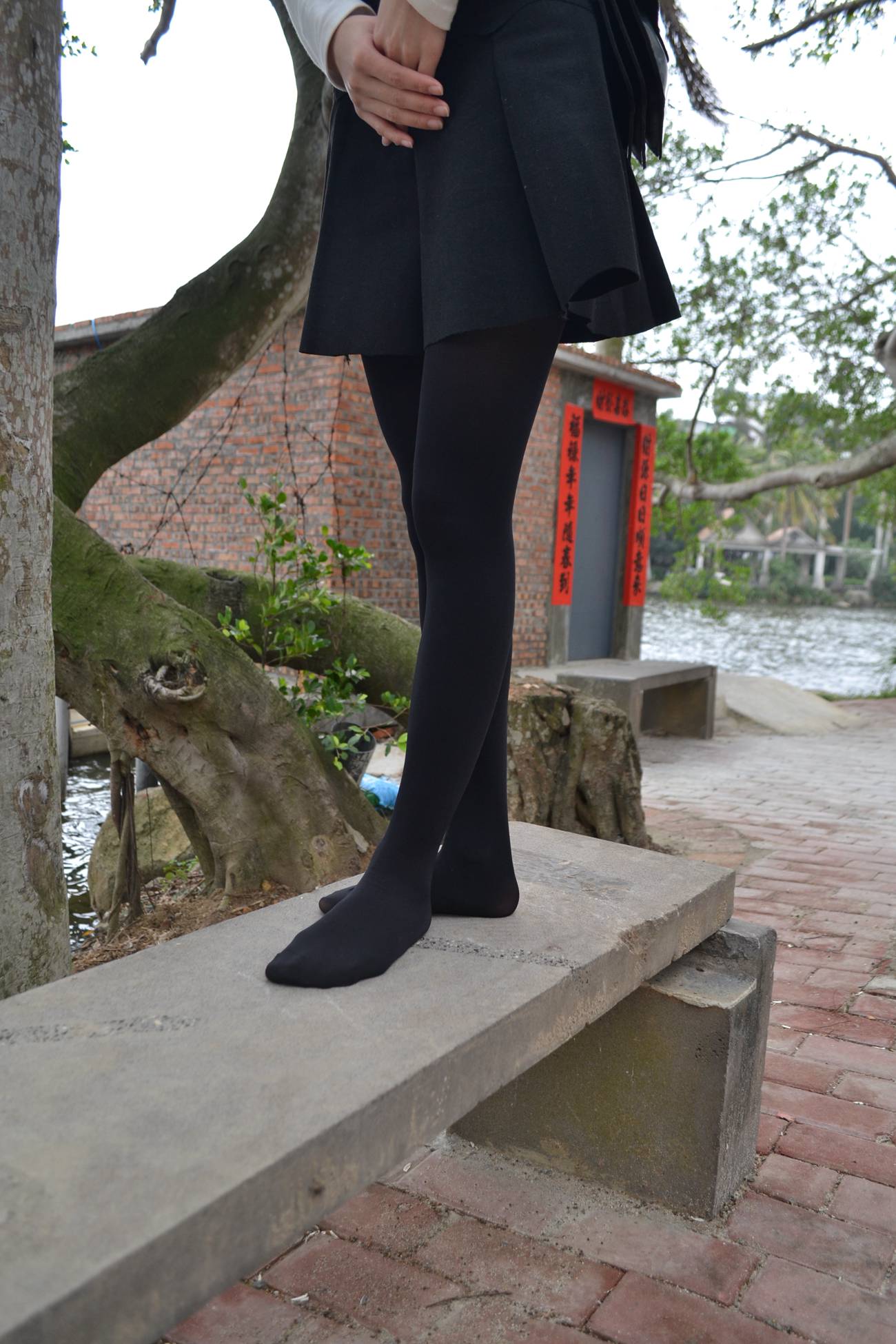 图片[54]-大西瓜爱牙膏-早期作品-S014 湖边黑丝妹 [109P] – 速更版-美库