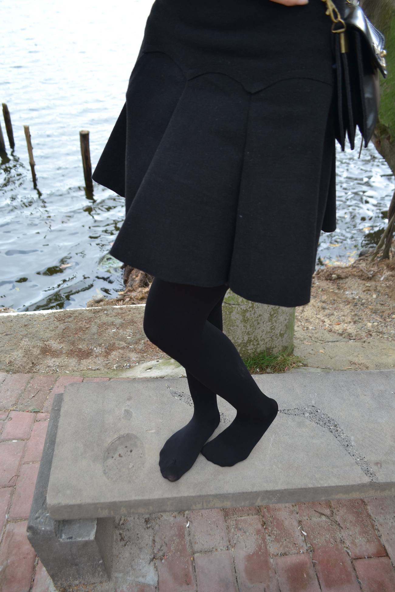 图片[64]-大西瓜爱牙膏-早期作品-S014 湖边黑丝妹 [109P] – 速更版-美库