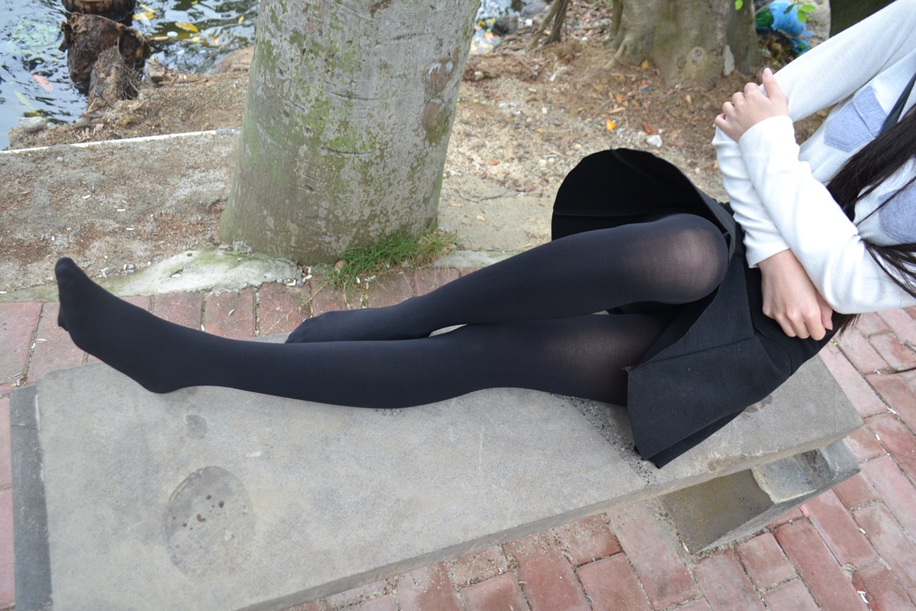 图片[76]-大西瓜爱牙膏-早期作品-S014 湖边黑丝妹 [109P] – 速更版-美库