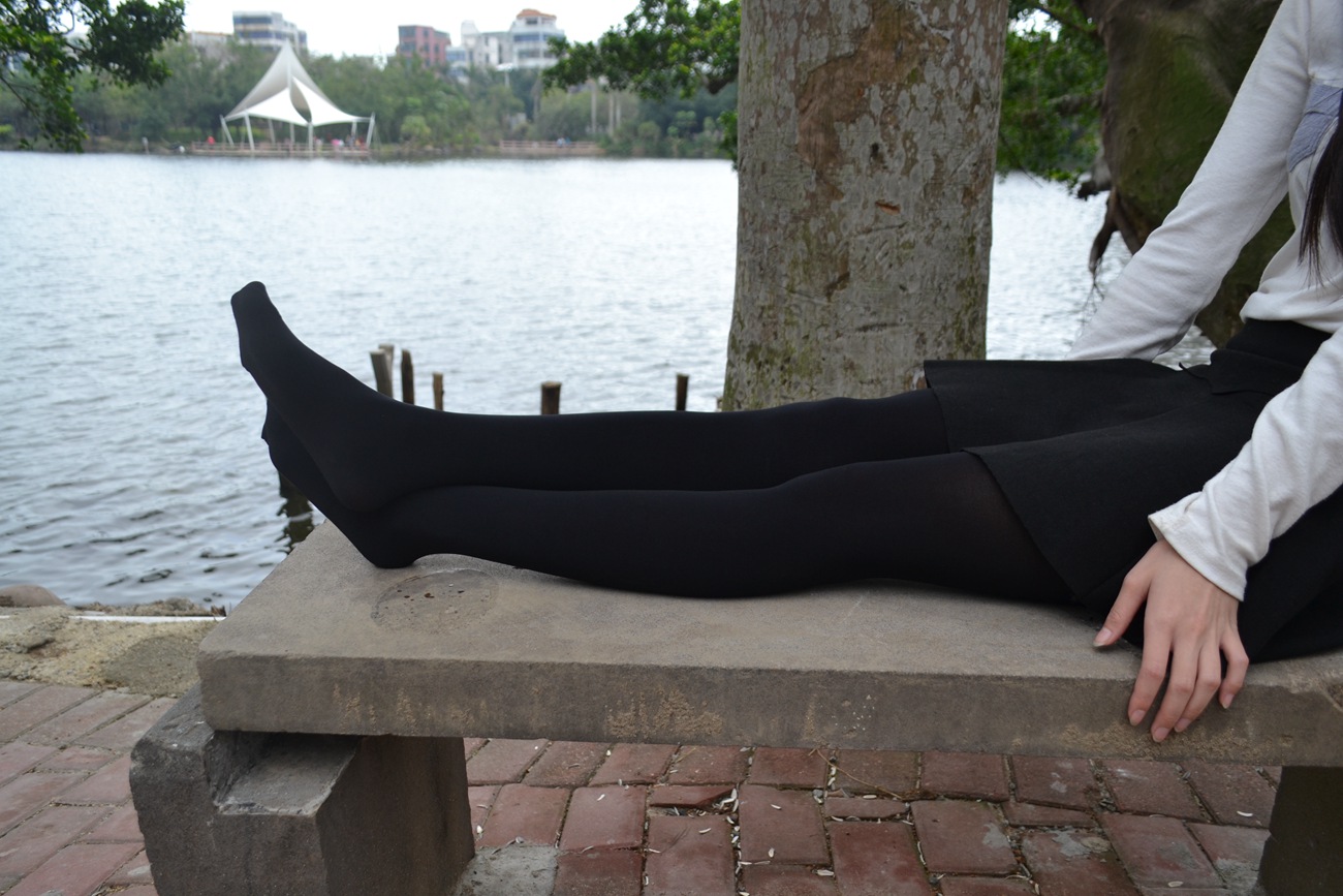 图片[93]-大西瓜爱牙膏-早期作品-S014 湖边黑丝妹 [109P] – 速更版-美库