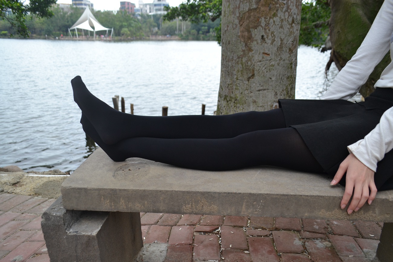 图片[95]-大西瓜爱牙膏-早期作品-S014 湖边黑丝妹 [109P] – 速更版-美库