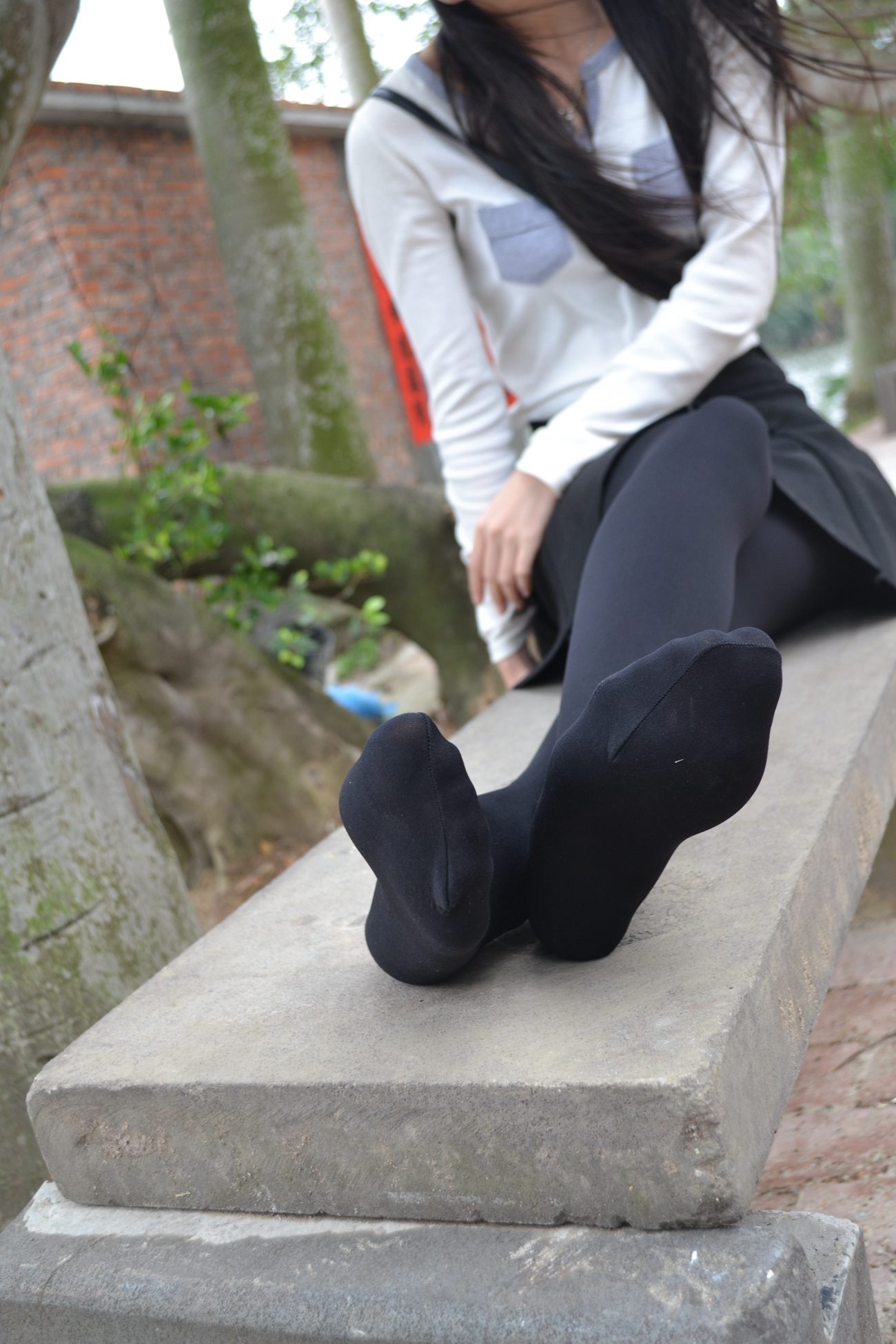 图片[99]-大西瓜爱牙膏-早期作品-S014 湖边黑丝妹 [109P] – 速更版-美库