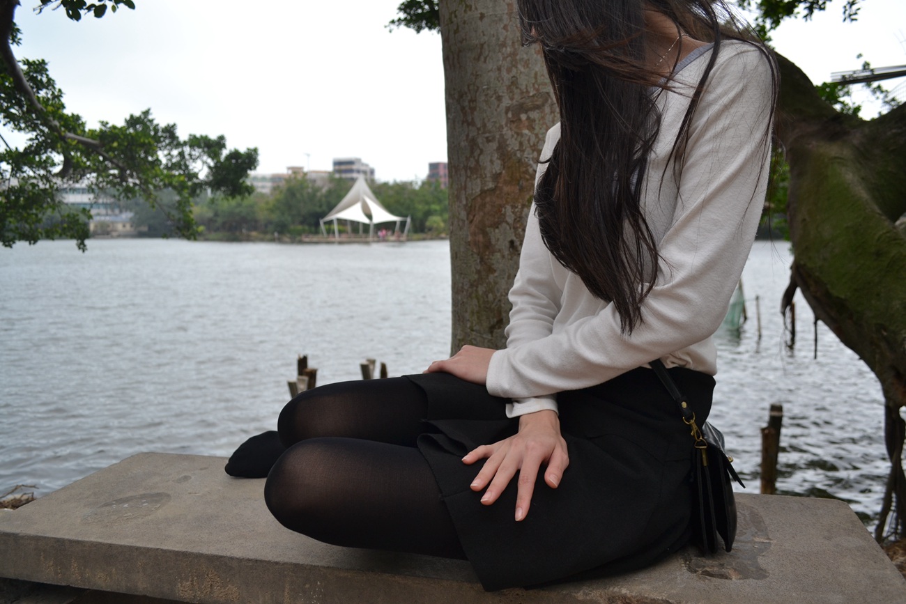 图片[107]-大西瓜爱牙膏-早期作品-S014 湖边黑丝妹 [109P] – 速更版-美库