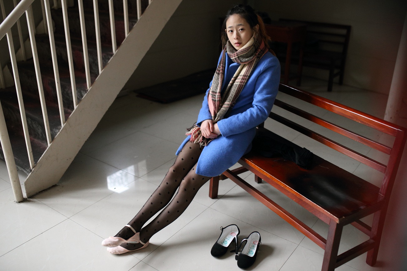 图片[108]-大西瓜爱牙膏-早期作品-S015 蓝衣少女 [128P] – 速更版-美库