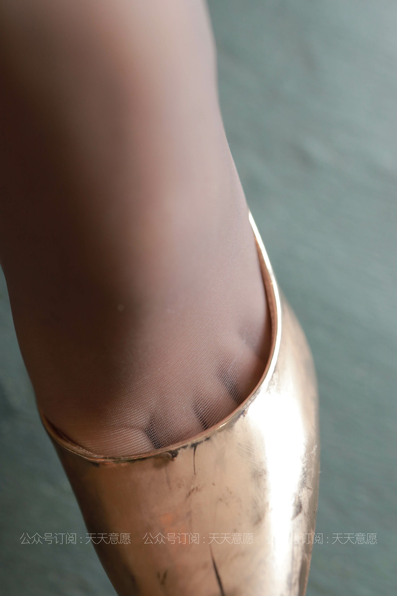 图片[40]-[IESS异思趣向] 耽丝 210801 在沙发上休息的婉苹 [78P] – 速更版-美库