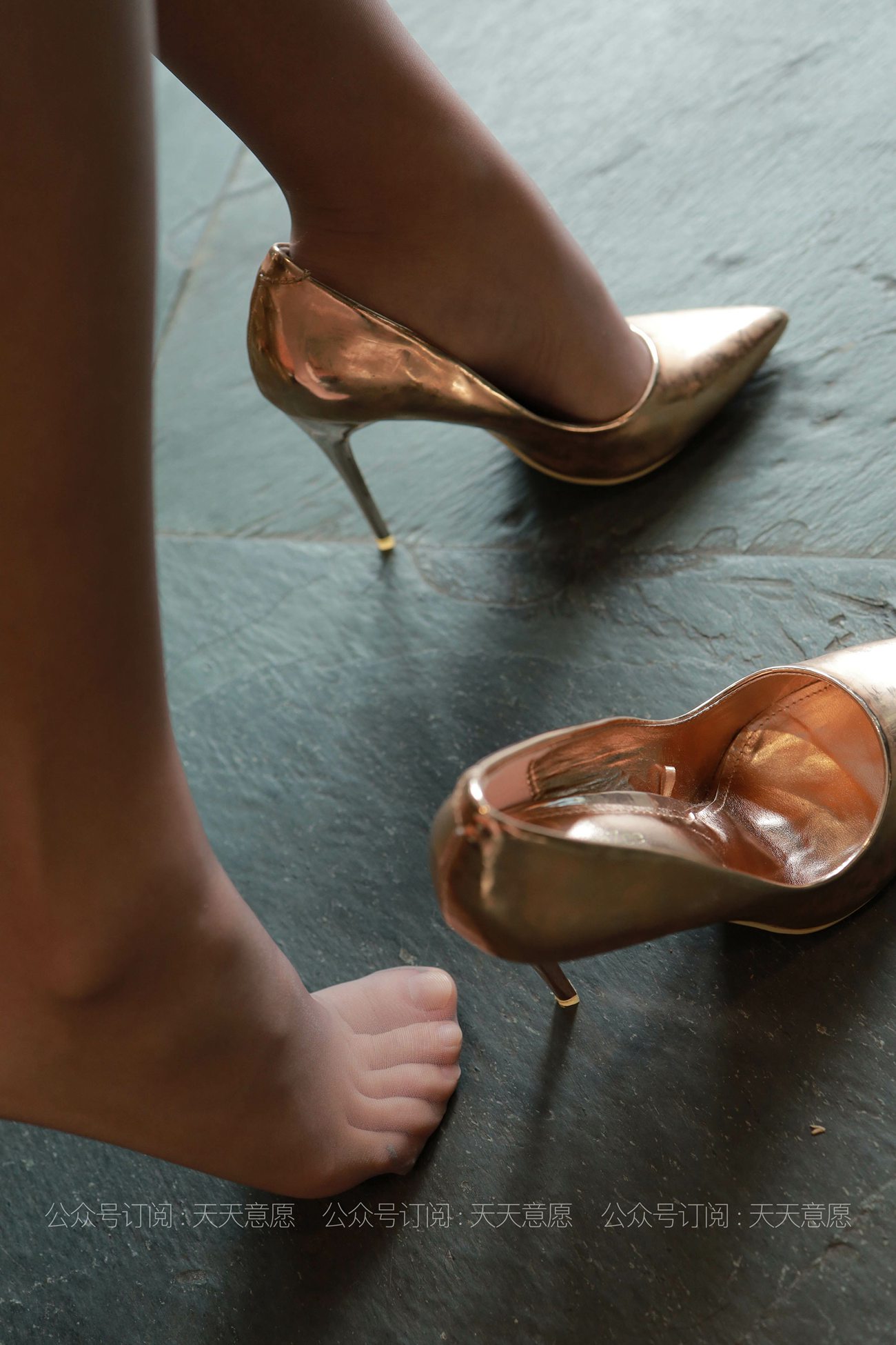 图片[45]-[IESS异思趣向] 耽丝 210801 在沙发上休息的婉苹 [78P] – 速更版-美库