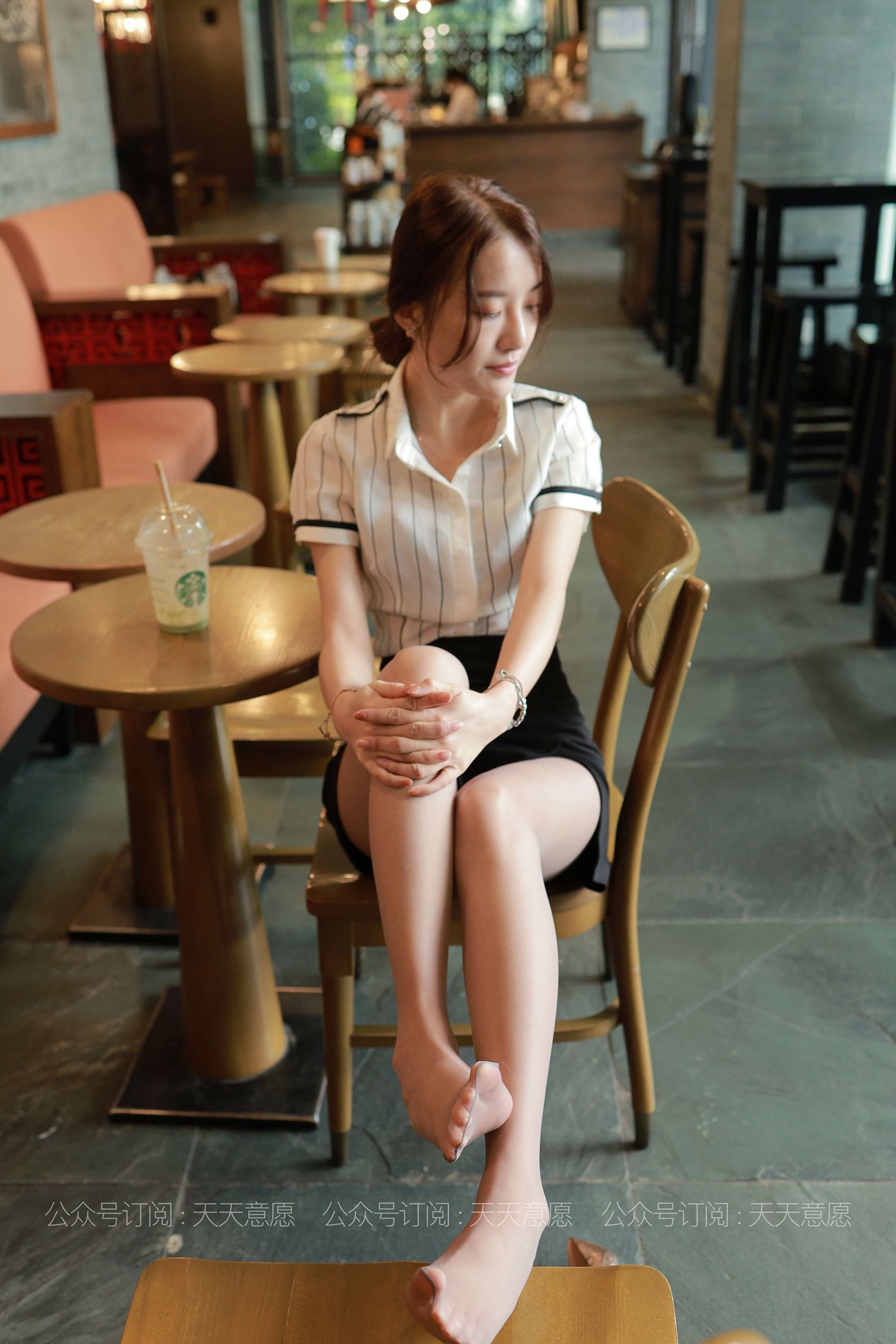 图片[73]-[IESS异思趣向] 耽丝 210801 在沙发上休息的婉苹 [78P] – 速更版-美库