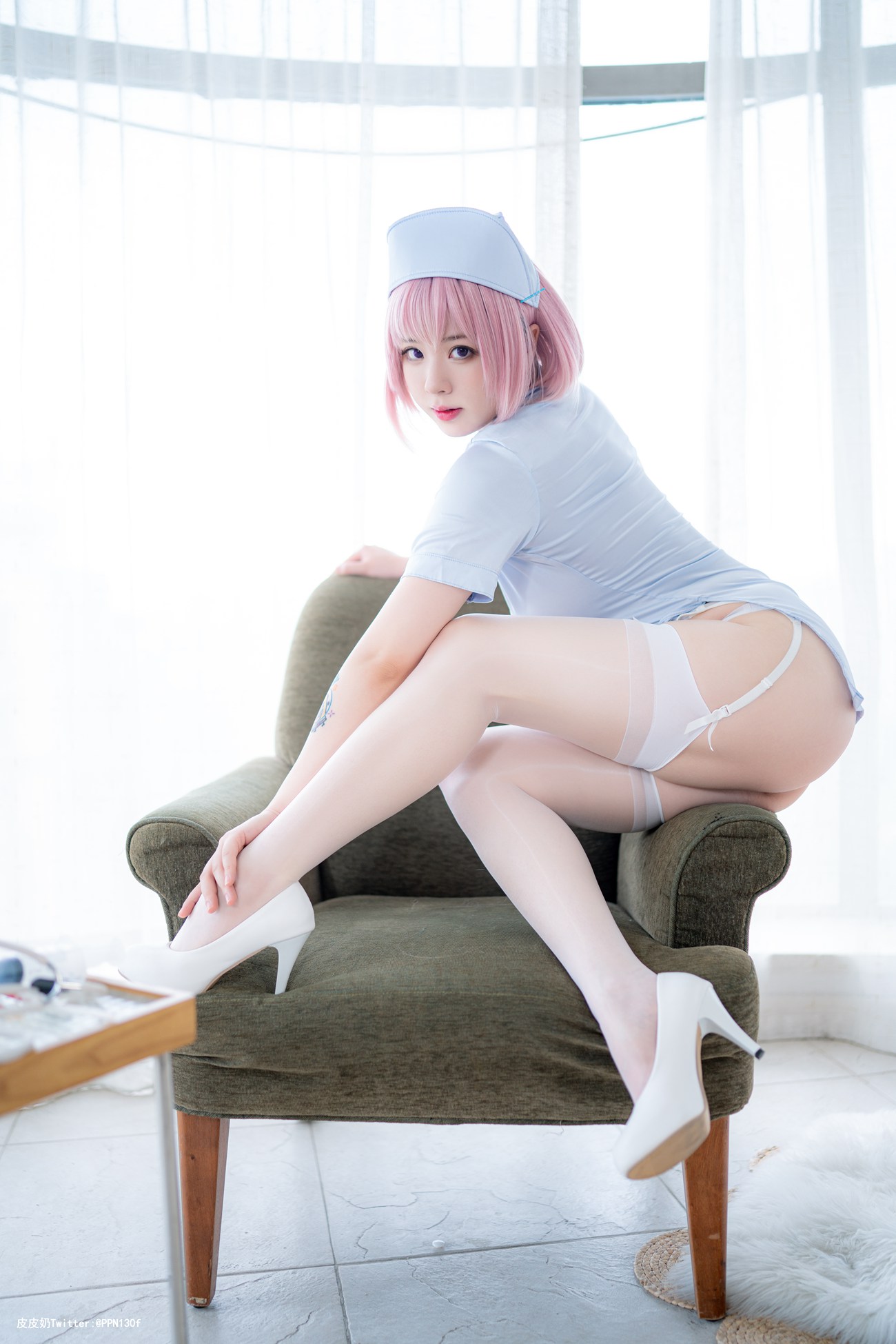 图片[17]-皮皮奶可可爱了啦&周叽是可爱兔兔 – 粉蓝护士 [77P] – 速更版-美库