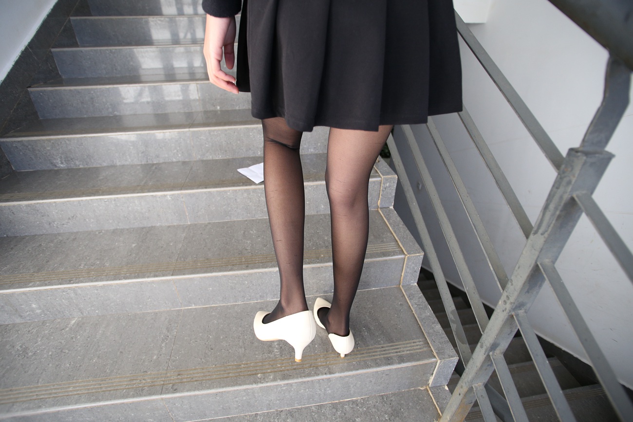 图片[188]-大西瓜爱牙膏-早期作品-S016 搭讪自习黑丝 [189P] – 速更版-美库