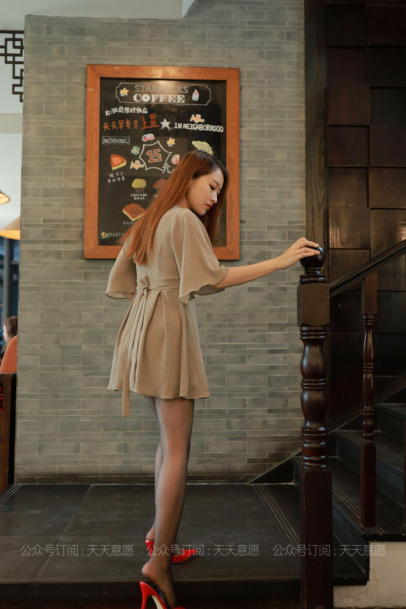 图片[90]-[IESS异思趣向] 2021.06.09 丝享家 827：小婕《红色跟底一身轻》[91P] – 速更版-美库