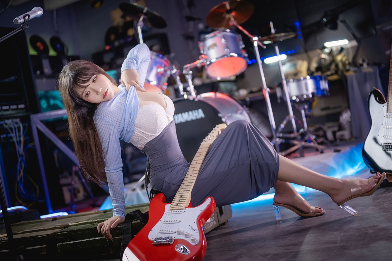 图片[12]-抱走莫子 – 吉他妹妹 [50P] – 速更版-美库