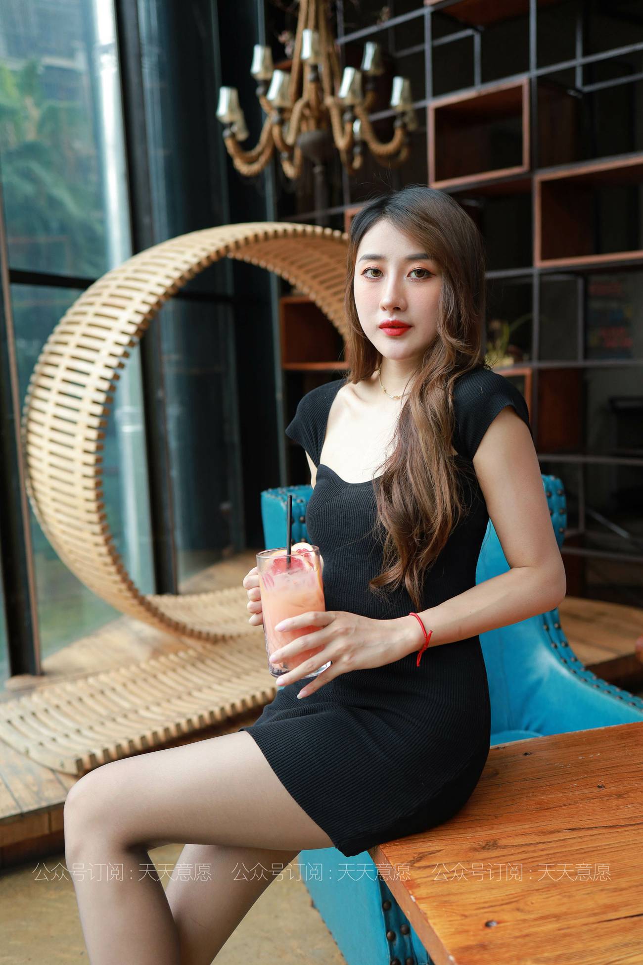 图片[70]-[IESS异思趣向] 耽丝 210624 夏夏的紧身包臀裙 [72P] – 速更版-美库