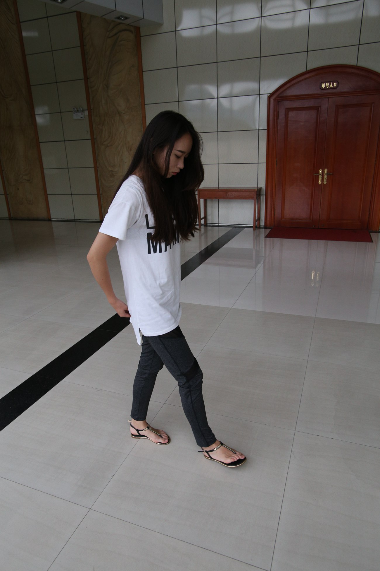 图片[20]-大西瓜爱牙膏-早期作品-S018 张萍 白T恤 连衣裙 1 [210P] – 速更版-美库