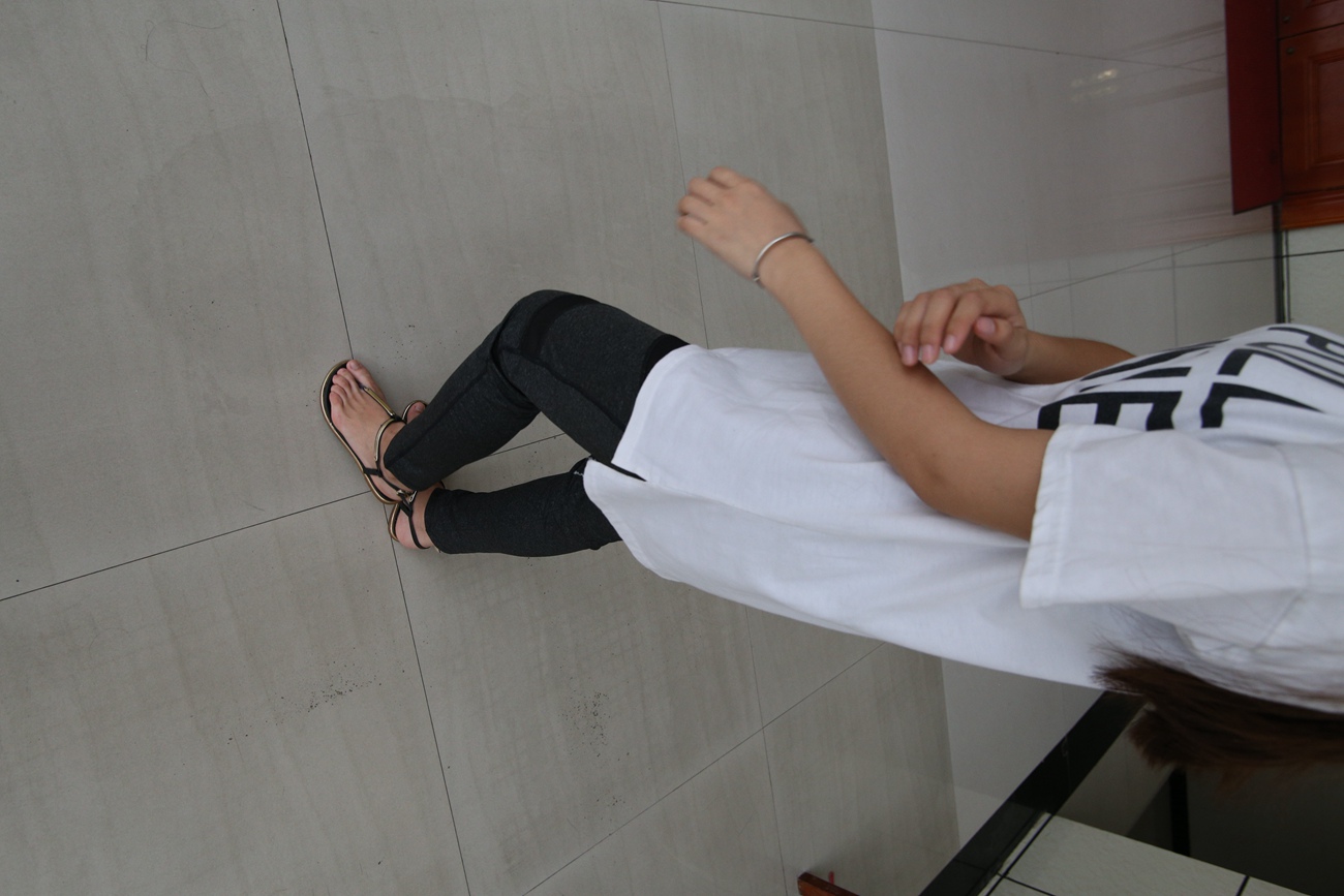 图片[22]-大西瓜爱牙膏-早期作品-S018 张萍 白T恤 连衣裙 1 [210P] – 速更版-美库