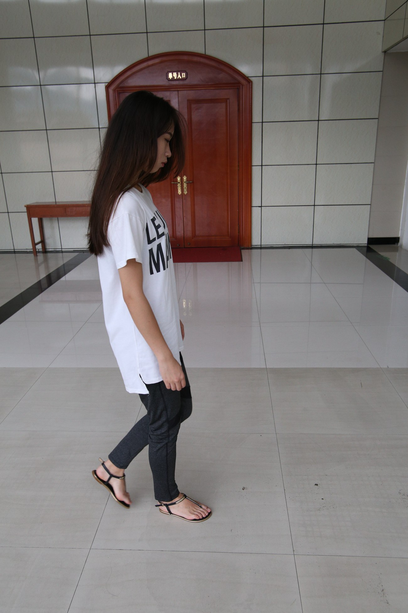 图片[30]-大西瓜爱牙膏-早期作品-S018 张萍 白T恤 连衣裙 1 [210P] – 速更版-美库