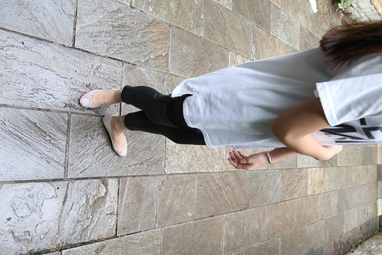 图片[63]-大西瓜爱牙膏-早期作品-S018 张萍 白T恤 连衣裙 1 [210P] – 速更版-美库