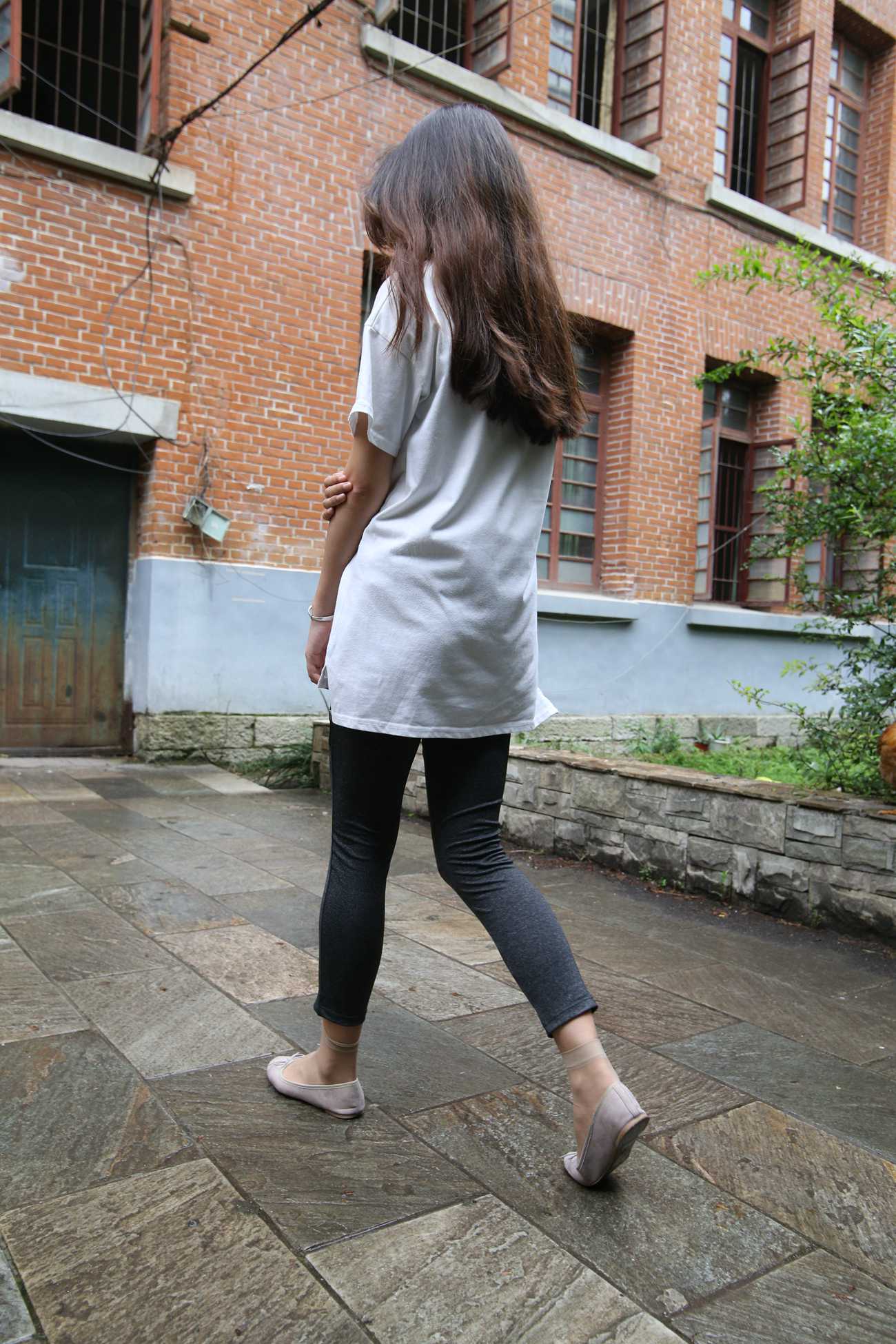 图片[67]-大西瓜爱牙膏-早期作品-S018 张萍 白T恤 连衣裙 1 [210P] – 速更版-美库