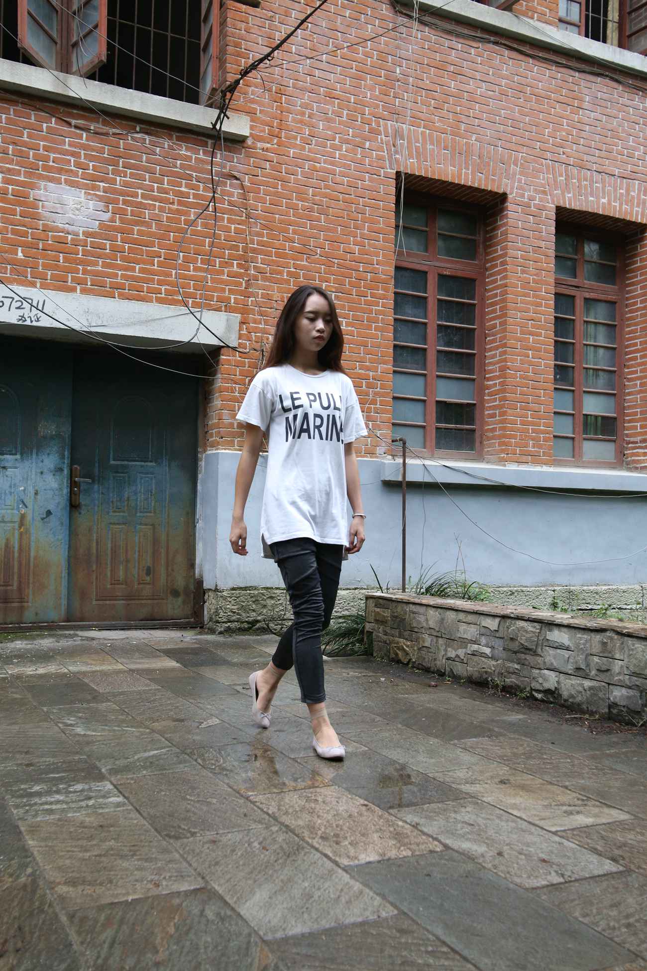 图片[70]-大西瓜爱牙膏-早期作品-S018 张萍 白T恤 连衣裙 1 [210P] – 速更版-美库