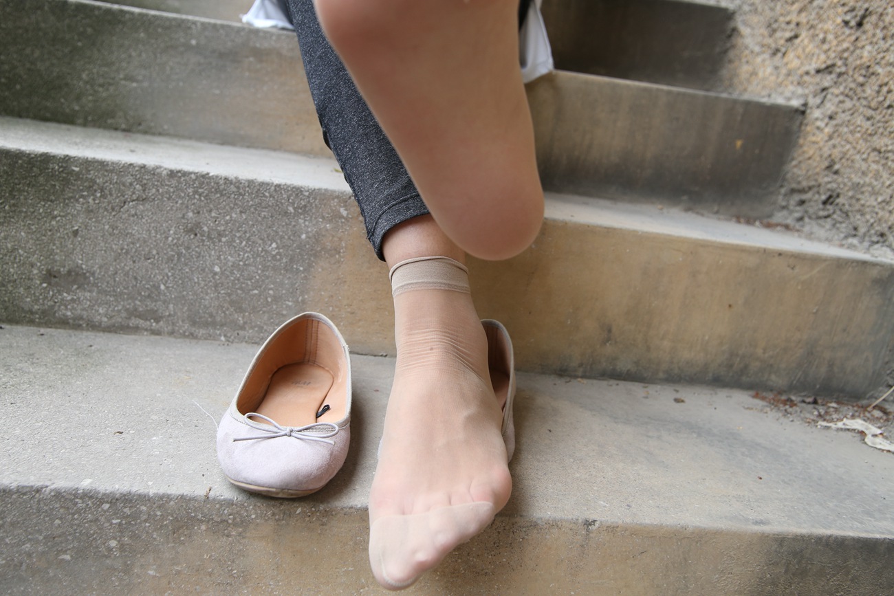 图片[115]-大西瓜爱牙膏-早期作品-S018 张萍 白T恤 连衣裙 1 [210P] – 速更版-美库