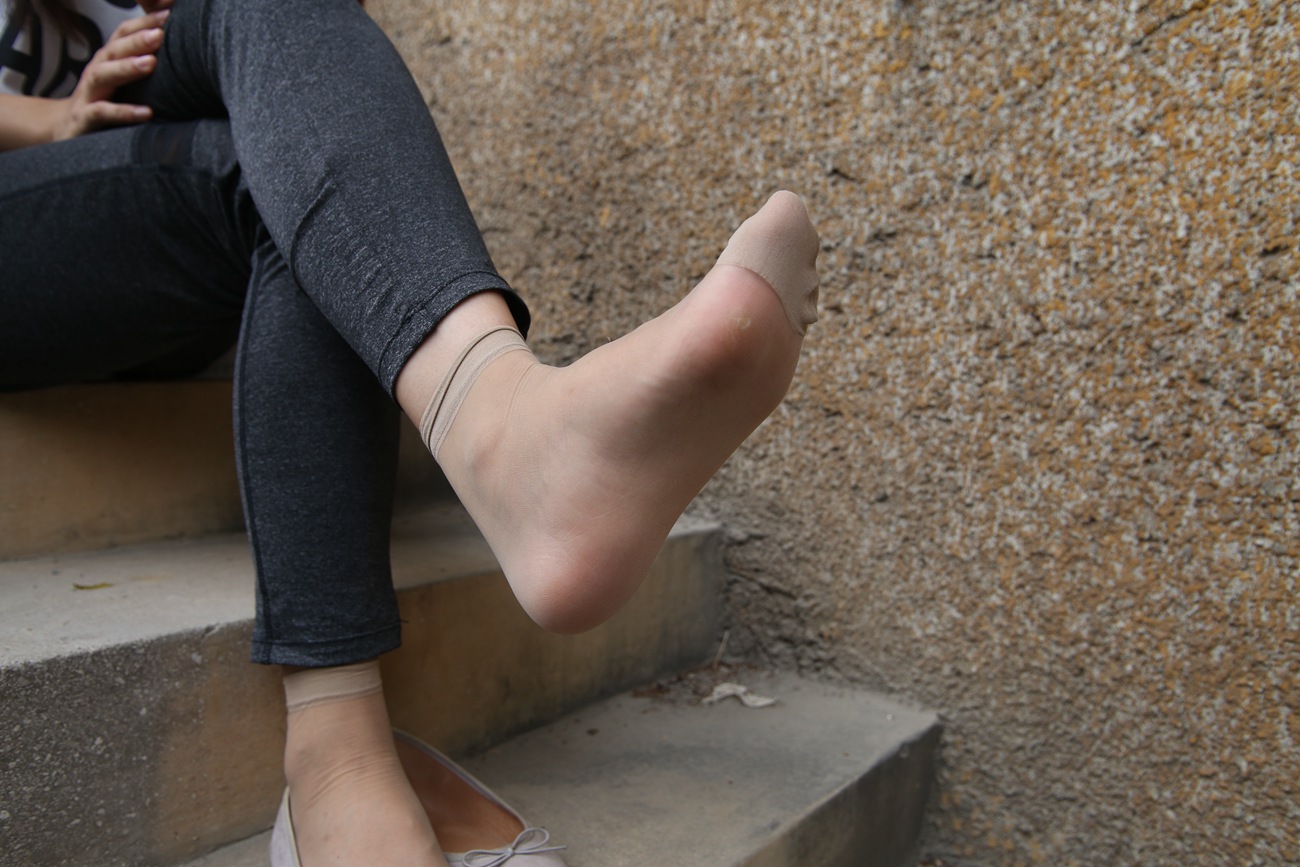 图片[129]-大西瓜爱牙膏-早期作品-S018 张萍 白T恤 连衣裙 1 [210P] – 速更版-美库