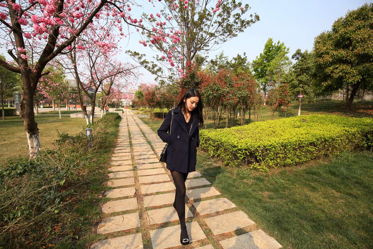 图片[124]-大西瓜爱牙膏-早期作品-S019 黑丝 1 [140P] – 速更版-美库