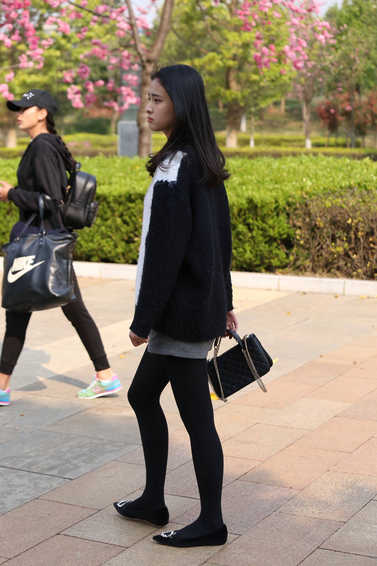 图片[108]-大西瓜爱牙膏-早期作品-S019 黑丝 2 [145P] – 速更版-美库