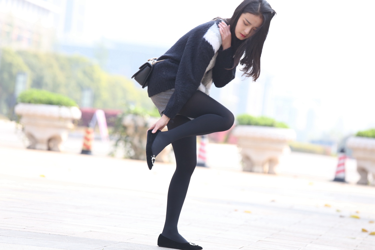 图片[135]-大西瓜爱牙膏-早期作品-S019 黑丝 2 [145P] – 速更版-美库