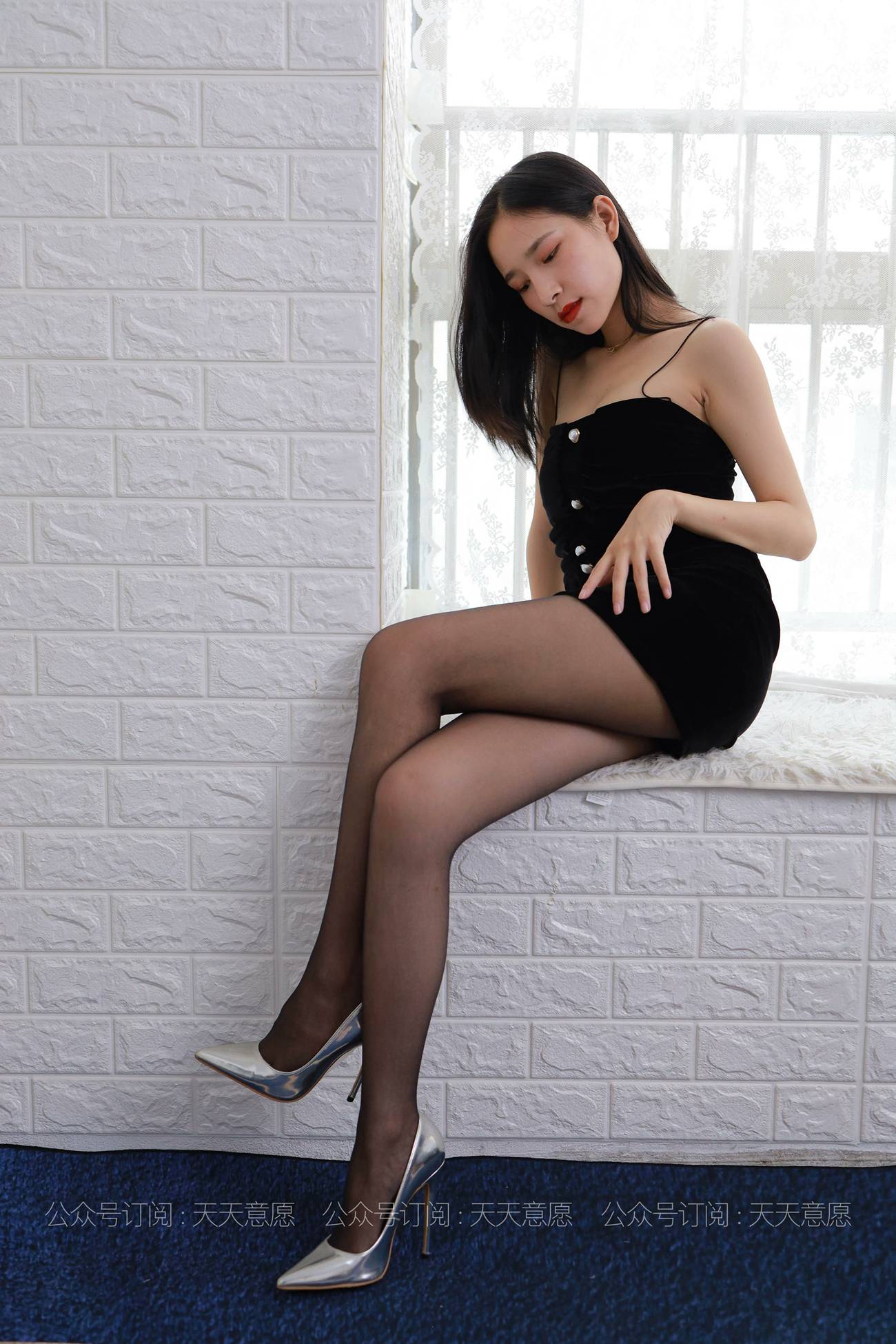 图片[17]-[IESS异思趣向] 耽丝 210709 美子的黑色吊带裙 [98P] – 速更版-美库