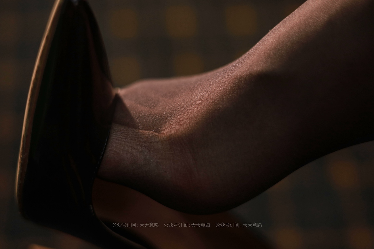 图片[23]-[IESS异思趣向] 耽丝 210713 台球辣妹 小七 [119P] – 速更版-美库