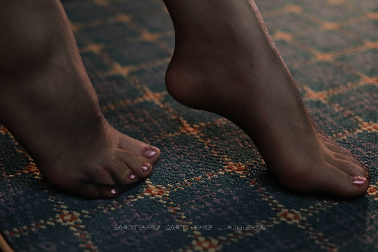 图片[65]-[IESS异思趣向] 耽丝 210713 台球辣妹 小七 [119P] – 速更版-美库