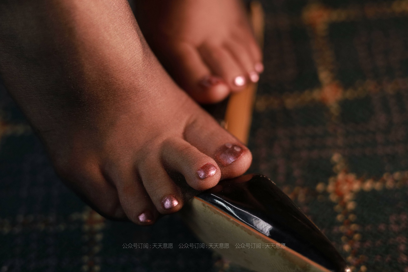 图片[88]-[IESS异思趣向] 耽丝 210713 台球辣妹 小七 [119P] – 速更版-美库