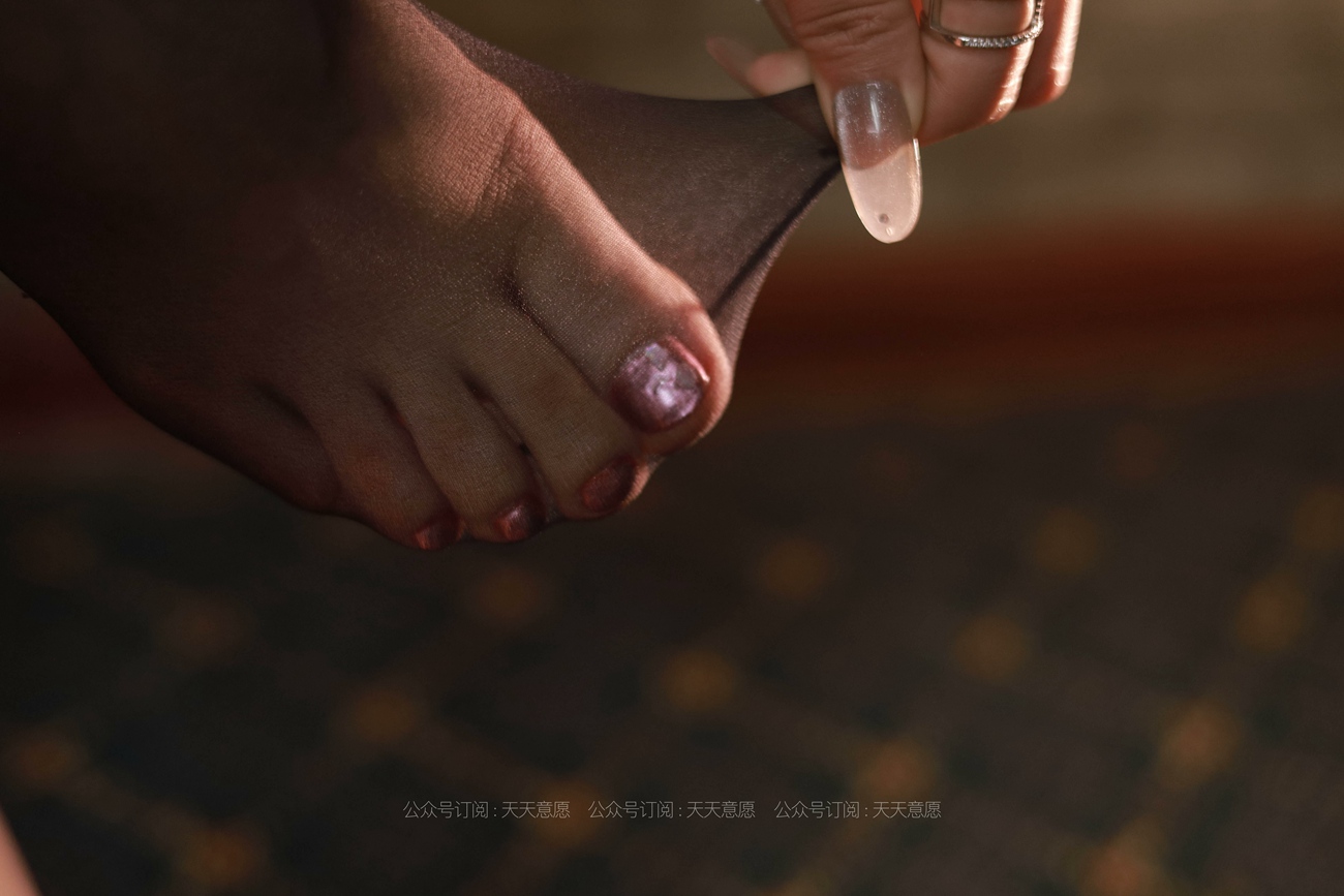 图片[101]-[IESS异思趣向] 耽丝 210713 台球辣妹 小七 [119P] – 速更版-美库