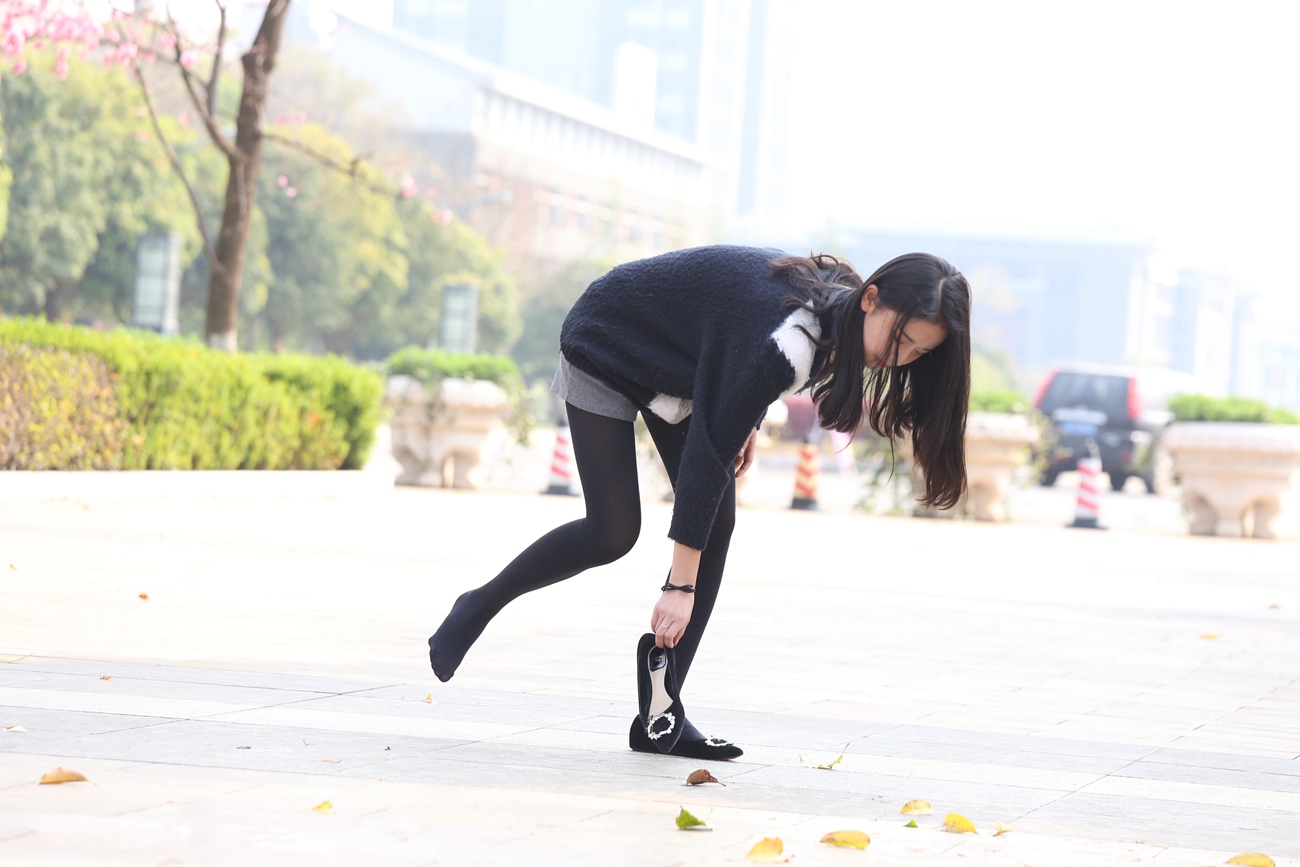 图片[15]-大西瓜爱牙膏-早期作品-S019 黑丝 3 [120P] – 速更版-美库