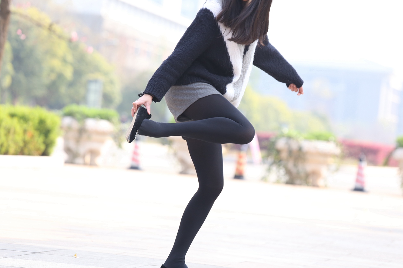 图片[17]-大西瓜爱牙膏-早期作品-S019 黑丝 3 [120P] – 速更版-美库